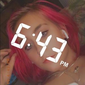 Meet your Posher, Ariana